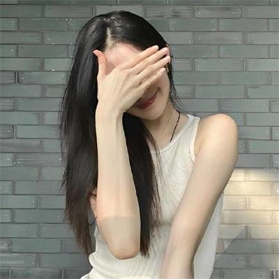 隔壁的吸血鬼美眉